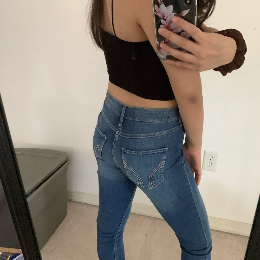 Hollister jeans